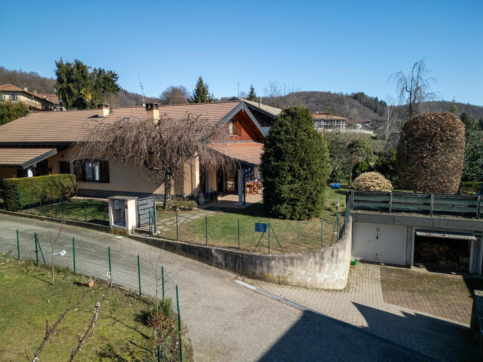 הוילה Armeno Casa Antonia Tra Laghi & Monti מראה חיצוני תמונה